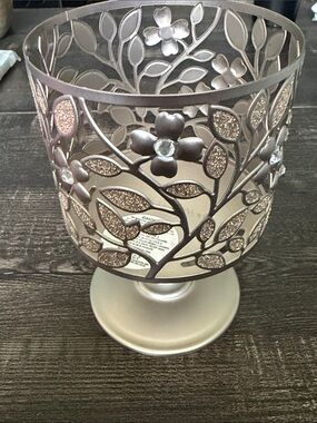 Bath & Body Works Silver Floral Glitter Metal Candle Holder